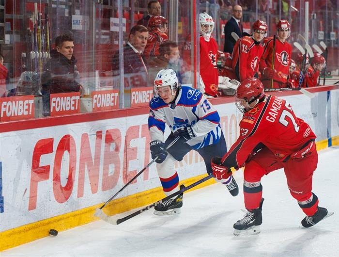    ФОТО: пресс-служба ХК "Лада"