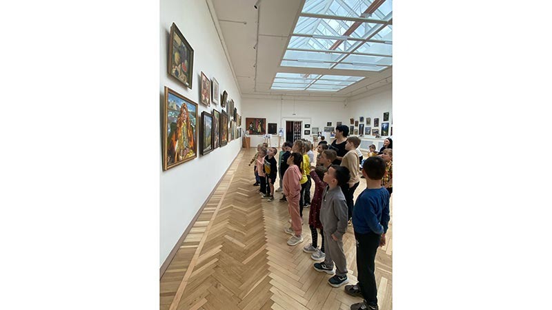    А ты был в музее со стеклянной крышей?