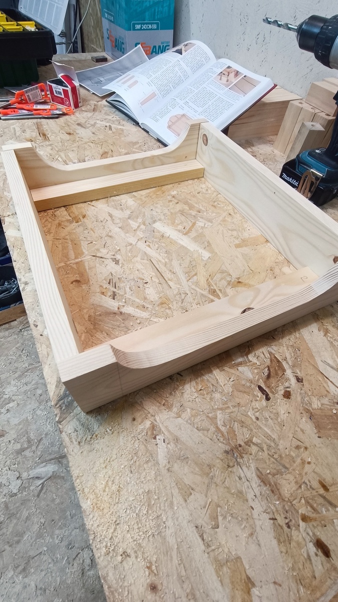 Процесс создания столика Адирондак (Листайте)