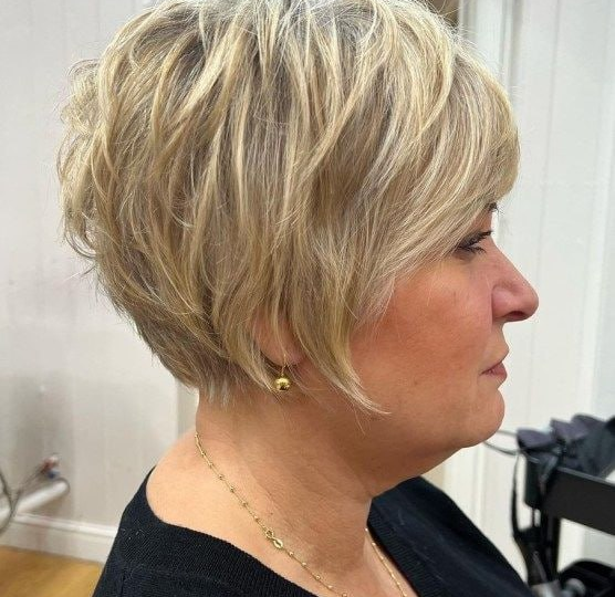 Какие волосы старят: 5 признаков, что вам давно пора к парикмахеру