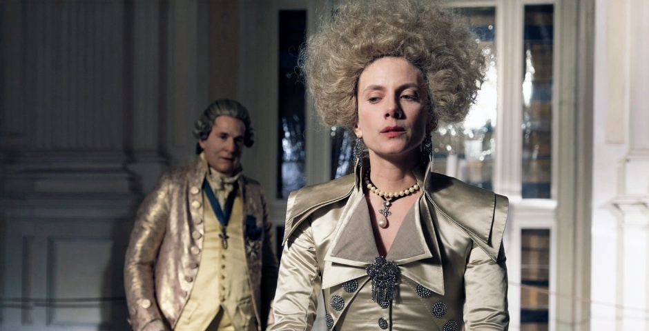 Кадр: фильм «Падение короны» / Rai Cinema