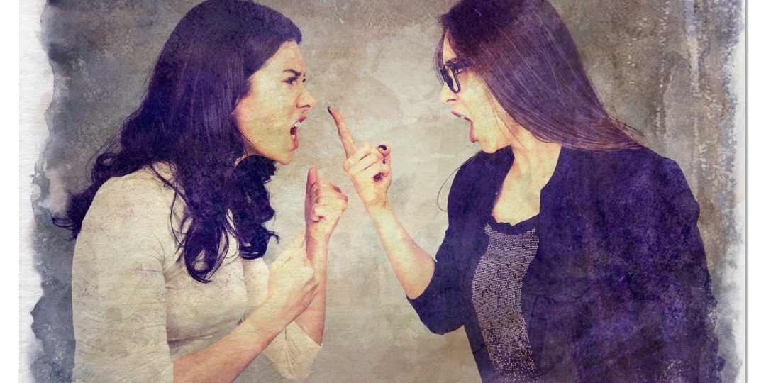 — Тебя травят, а не лечат! Свекровь и твой муженек любимый! Гони их в шею, из-за них ты никогда не встанешь на ноги!