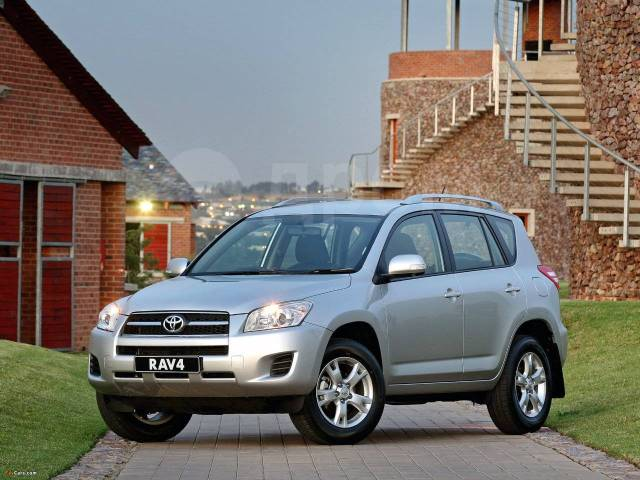 Toyota RAV4 2008 года