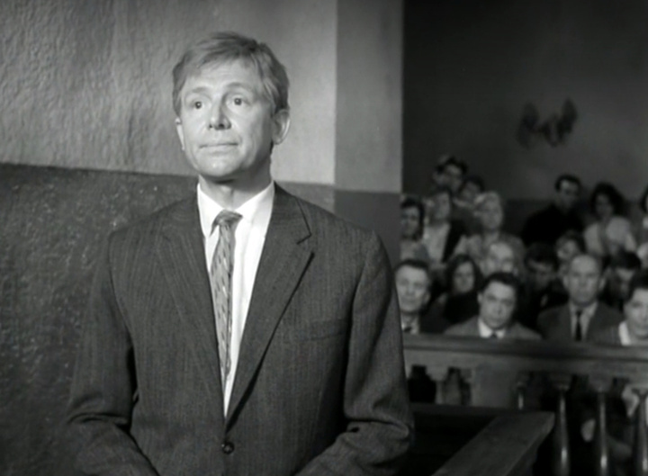 Кадр из кинофильма "Берегись автомобиля", 1966 г., режиссер Эльдар Рязанов, сценаристы Эмиль Брагинский, Эльдар Рязанов, композитор Андрей