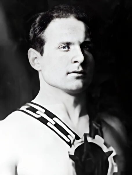 Михаил Запашный