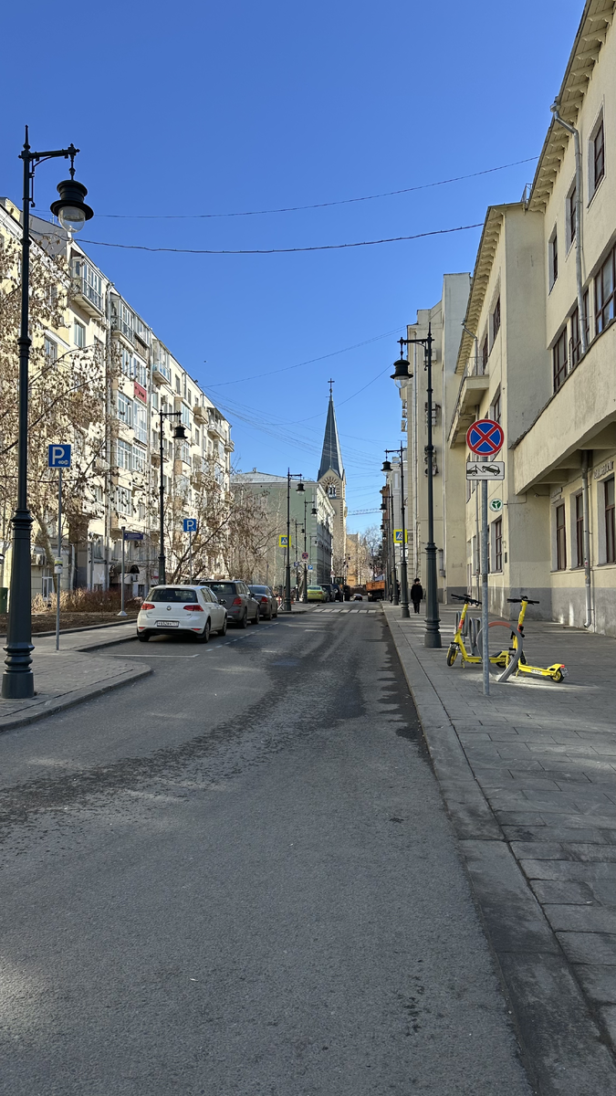 Петроверигский переулок