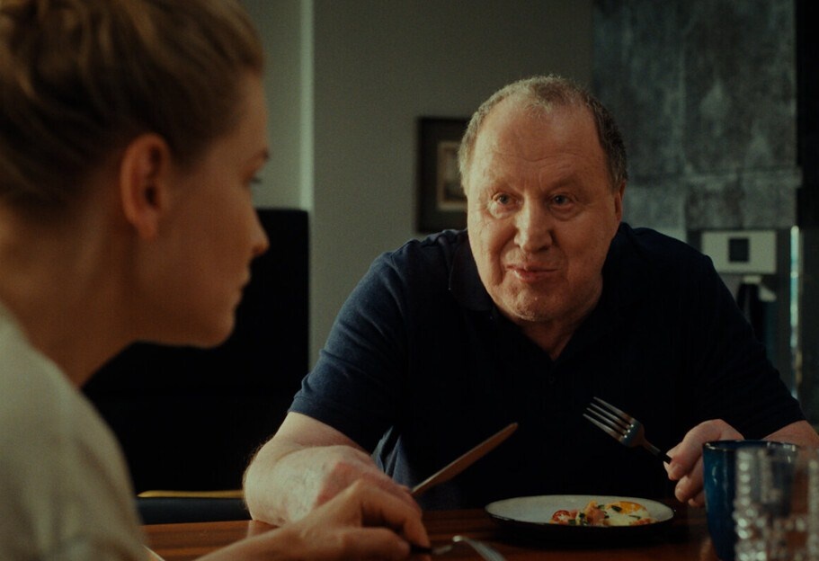 Кадр из фильма "ON и Она".