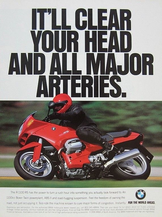 BMW R1100RS — это туристический мотоцикл, который был выпущен в 1990-х годах и стал достаточно популярным среди любителей длинных поездок и комфортных путешествий. Рассмотрим несколько ключевых аспектов, чтобы оценить его:
	1.	Двигатель и производительность:
Мотоцикл оснащён двухцилиндровым оппозитным двигателем объёмом 1,1 литра, который отличается хорошей тяговитостью и плавной работой. Мощность около 90 л.с. позволяет уверенно разгоняться и поддерживать комфортную скорость на трассе.
	2.	Комфорт:
Важной особенностью модели является её комфорт. Хорошая посадка, регулируемое сиденье и удобные рукоятки делают поездки длительными достаточно комфортными. Эта модель ориентирована на туризм, и она подходит для длительных поездок.
	3.	Управляемость:
Система подвески и балансировка мотоцикла обеспечивают отличную управляемость, что особенно важно для длительных путешествий. К тому же, оппозитный двигатель помогает улучшить устойчивость при движении.
	4.	Надёжность:
В целом BMW R1100RS славится своей надёжностью, но, как и у всех мотоциклов, старые модели могут требовать внимания в плане замены запчастей и обслуживания, так как они могут иметь определённые проблемы с электроникой или системой охлаждения.
	5.	Технические особенности:
Привод на каретке (Cardan) вместо цепи — это преимущество для туристического мотоцикла, так как не требует регулярного обслуживания, как цепь.

В целом, BMW R1100RS — это хороший мотоцикл для тех, кто ценит комфорт, надёжность и долговечность. Но важно учитывать, что, будучи моделью 90-х годов, он может требовать дополнительных вложений в обслуживание и ремонты.