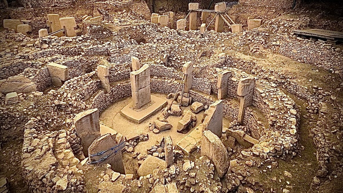 Руины Гёбекли-Тепе