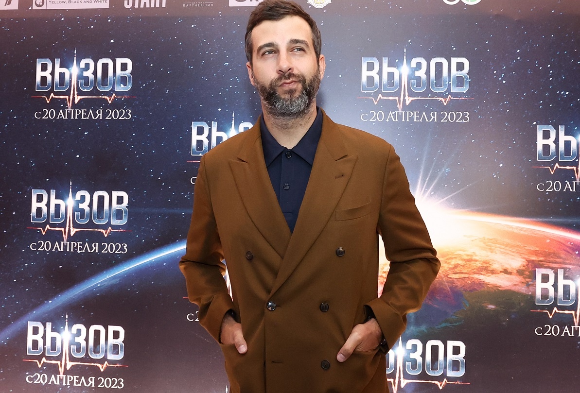    На днях шоумен зарегистрировал ИП в Париже