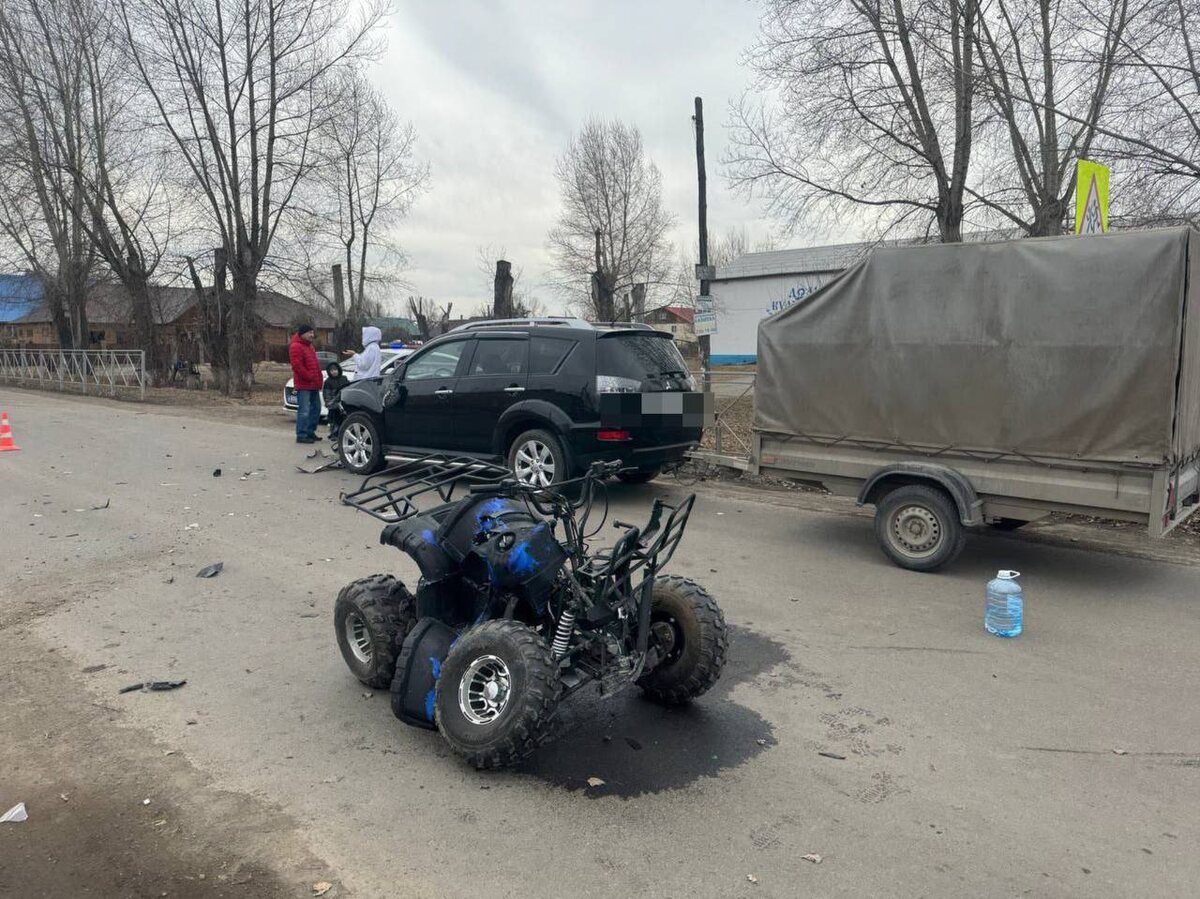     10-летний мальчик без спросу взял квадроцикл и попал в ДТП в Красноярском крае