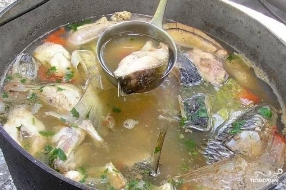    На фестивале «Притяжение Мирного» приготовили 250 литров ухи