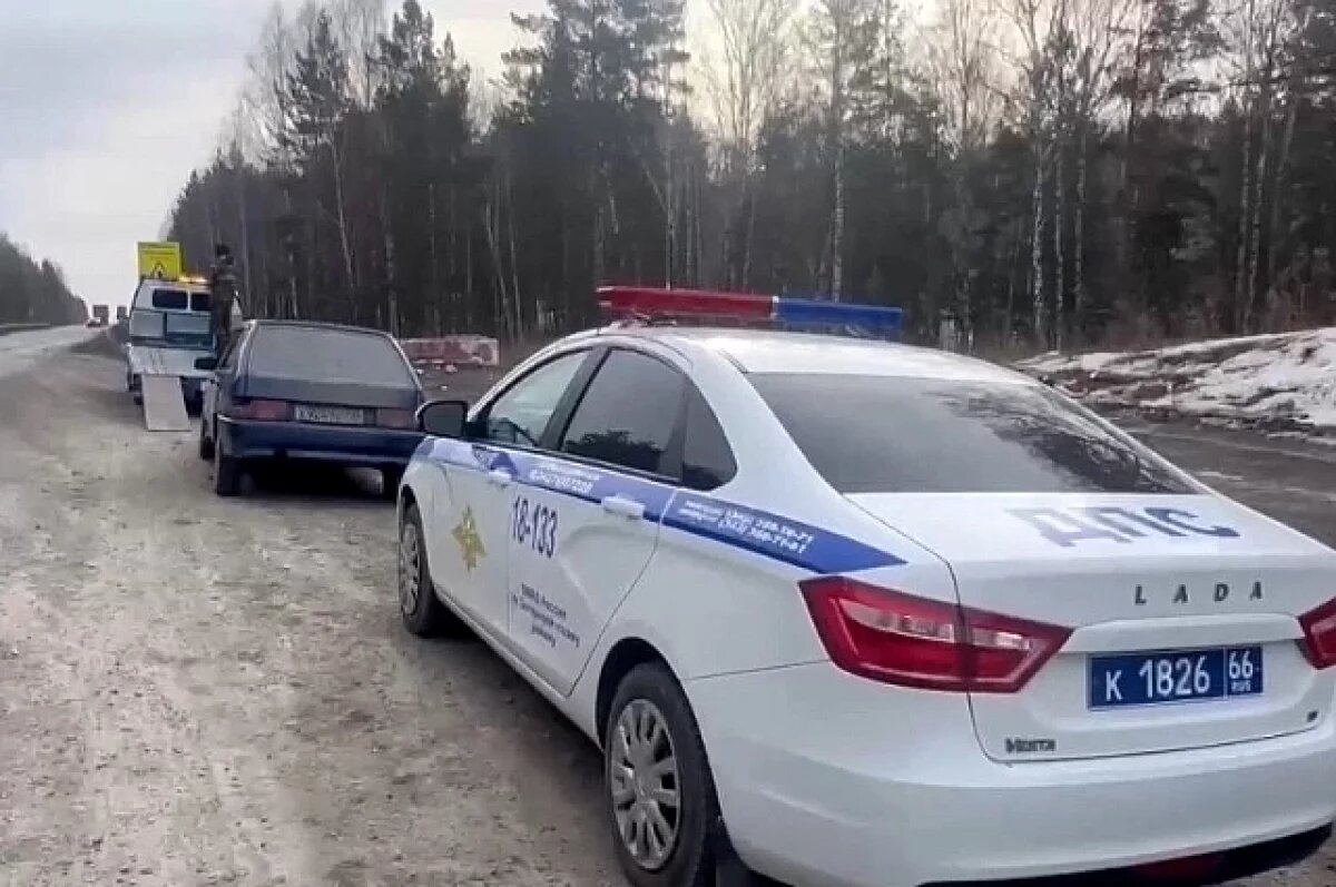    Пьяного подростка без прав поймали на уральской трассе