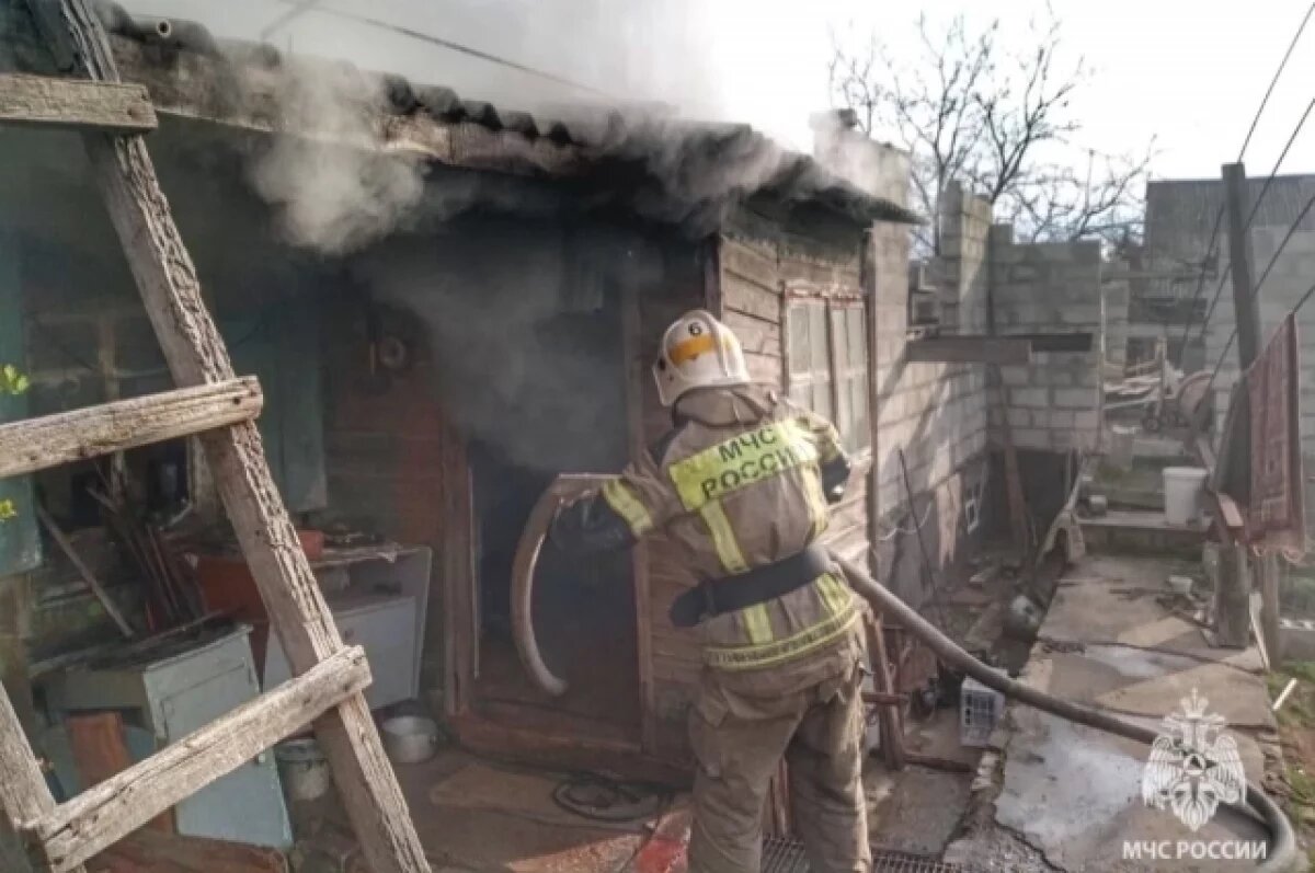    Пожар на юге Волгограда унес жизнь мужчины предпенсионного возраста