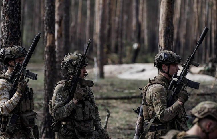    Социальные сети