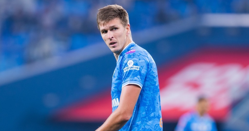 Растренированность и неправильная роль: почему Соболев не заиграл в «Зените»