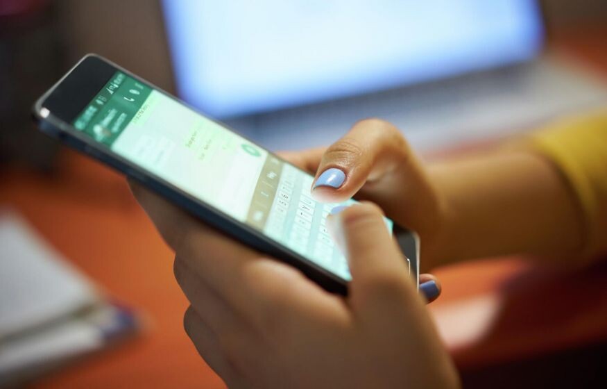    WhatsApp* массово удалит аккаунты россиян с 1 апреля