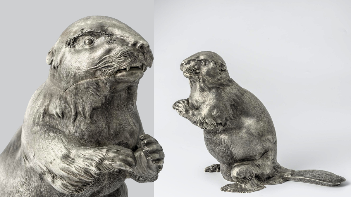 Графин в виде бобра, фирма Карла Фаберже, мастерская Юлия Александровича Раппопорта, Россия, Санкт-Петербург, конец XIX в., серебро, размер	23,2×15,6×25 см. Экспонат Эрмитажа