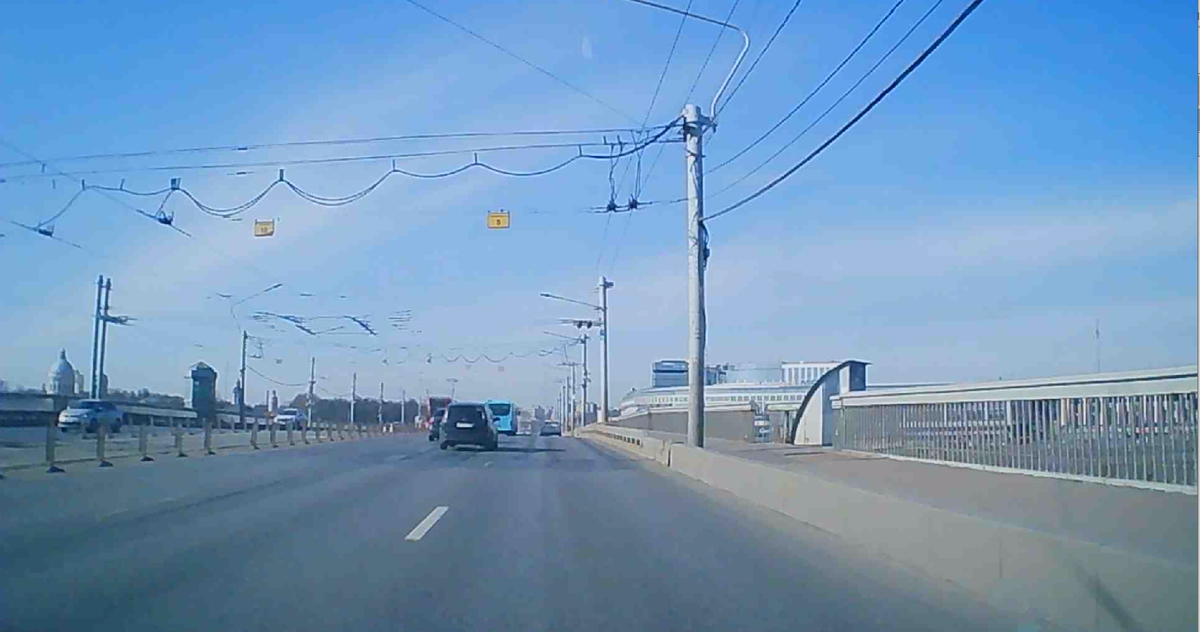 Мост Алексанрдра Невского.