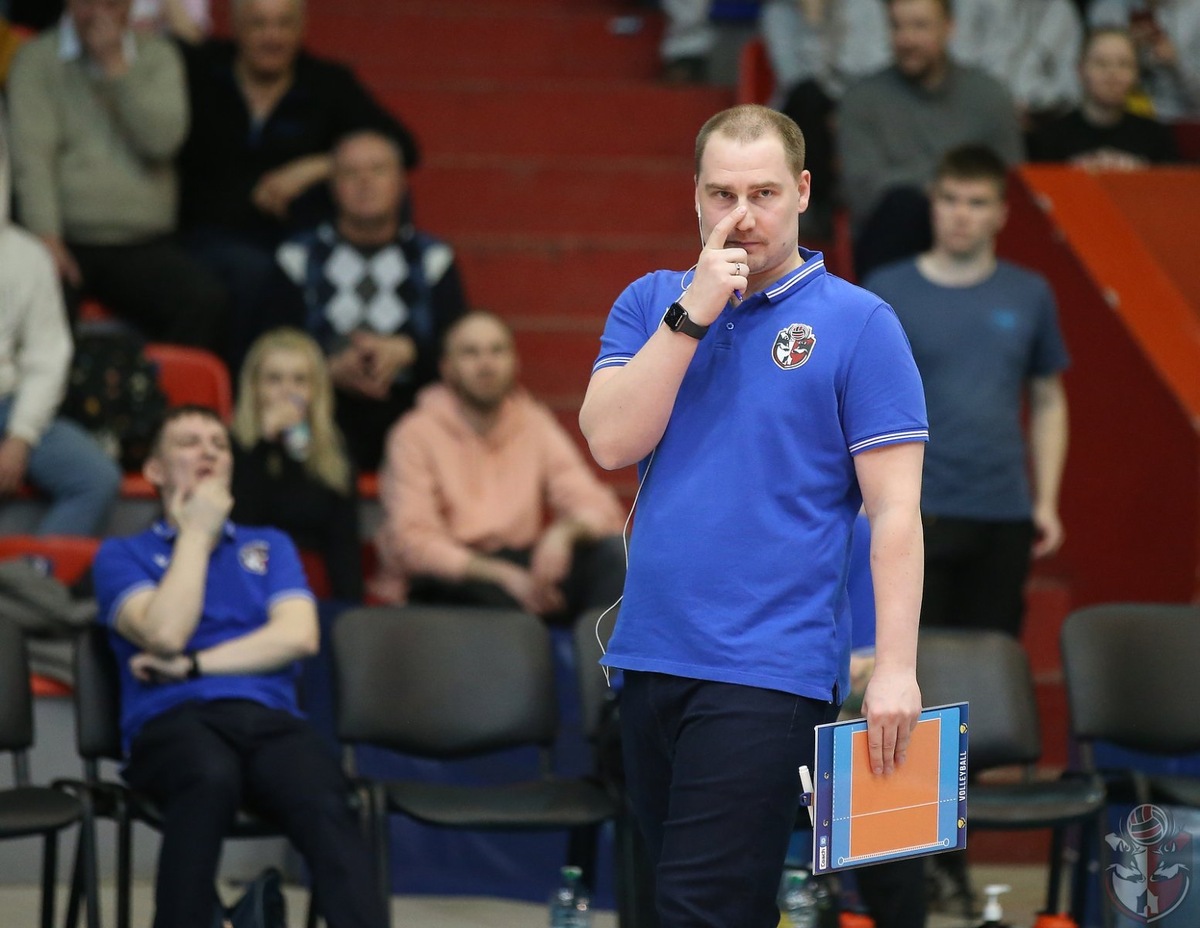 Андрей Дранишников в свои 34 года уже четвертый сезон возглавляет АСК. Фото: nn-volley.ru