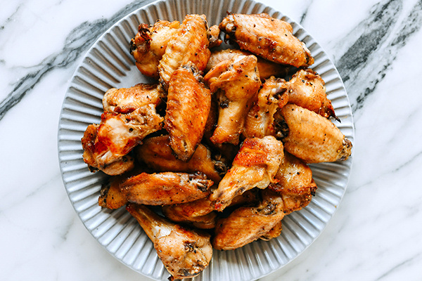 Куриные крылышки в устричном соусе: максимум вкуса с минимумом усилий