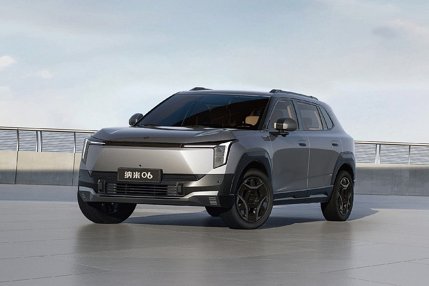 Новый бюджетный электромобиль Dongfeng Nammi 06