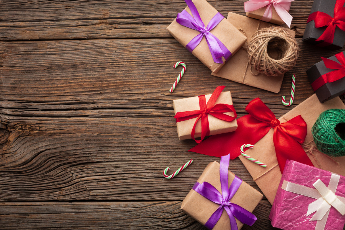 подарочные коробки оптом 