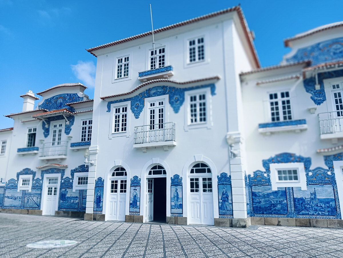 Главный фасад