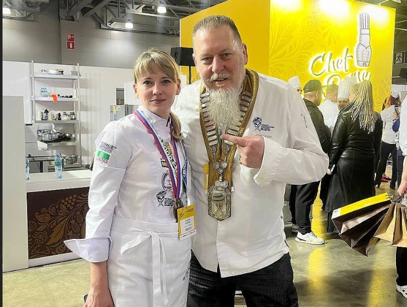 Фото: Оксана Ледрова и Томас Гуглер, Chef a la Russe, 2024 г.