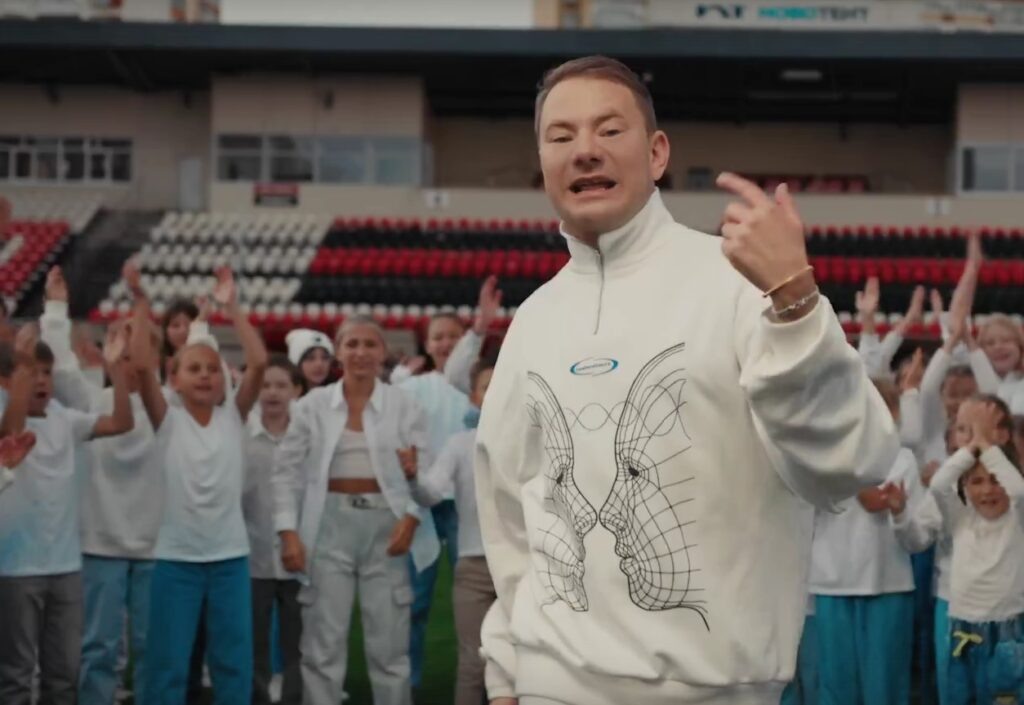    Фото: скрин из видео Алена Калашникова