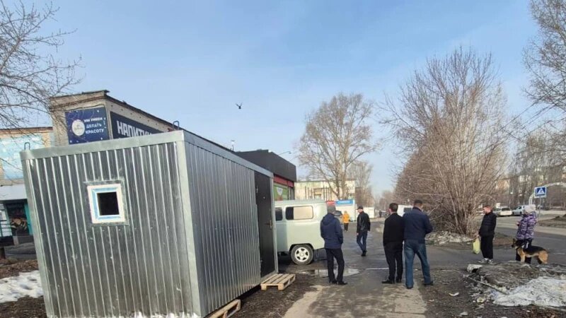     На ул. Георгия Исакова, 113д работает мобильная регистрация домашних животных. Администрация Железнодорожного района города Барнаула