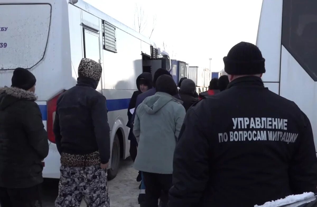    В Совбезе сообщили о курсе на коренные изменения миграционной политики РФ