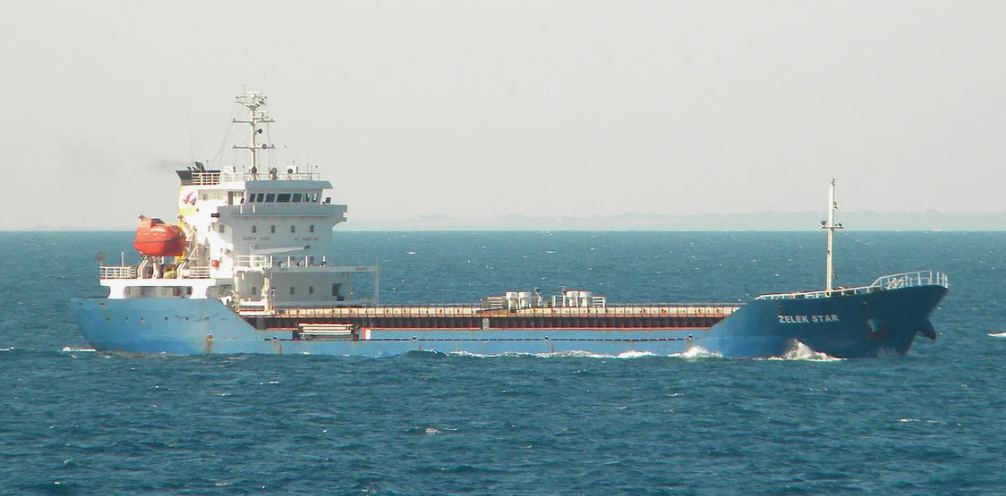 Это не "Феликс", но очень похожее судно. Фото: fleetphoto.ru