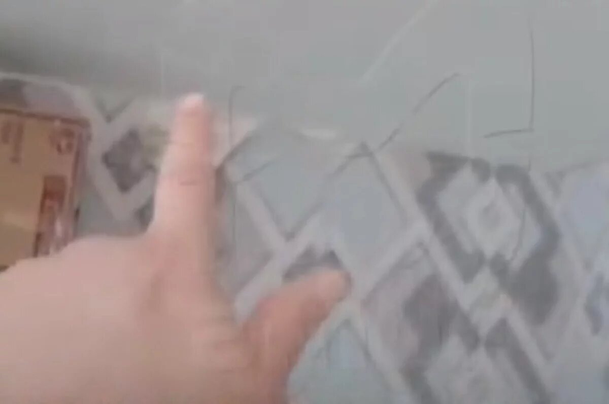    Квартиру инвалида на девятом этаже топит уже неделю в Хабаровском крае