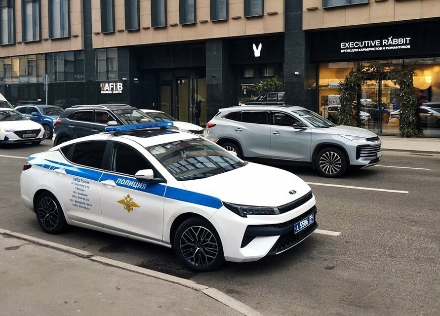 Москвич-6 со световой панелью Элина Форвард (фото из интернета) 