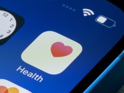    Инсайд: в iPhone появится нейросетевой врач. Что он сможет делать?