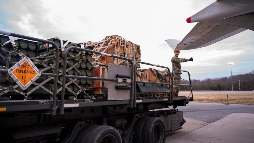    Фото: www.globallookpress.com/U.S. Air Force; 5-tv.ru