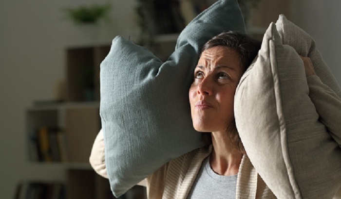    Россияне стали чаще жаловаться на шумных соседей