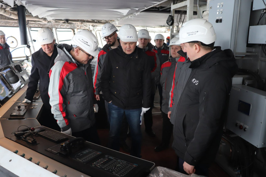 Темпы достройки МФАСС "Керченский пролив" поручено нарастить / Фото: "Амурский судостроительный завод", ПАО  📷
