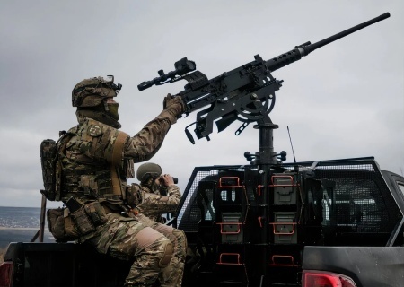    Украина десятками боевых дронов атаковала регионы России