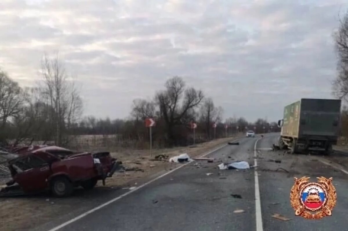    Смертельное ДТП под Калязином унесло жизни троих молодых людей