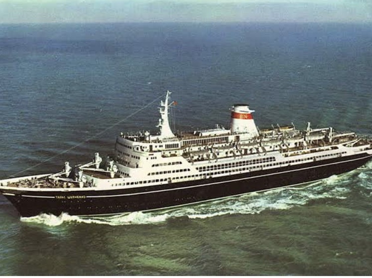 Круизный лайнер «Тарас Шевченко». Фото из интернета.