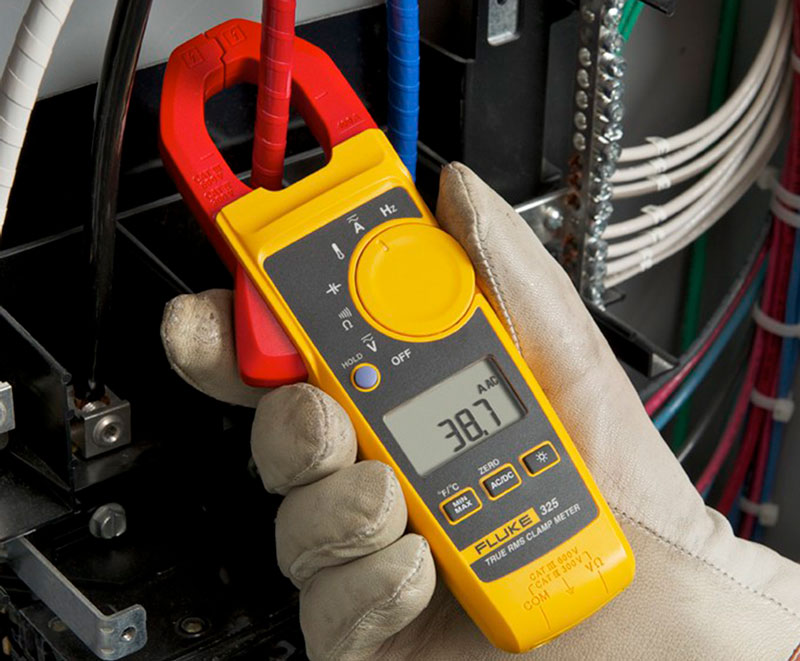 Основное предназначение токовых клещей — измерение силы тока