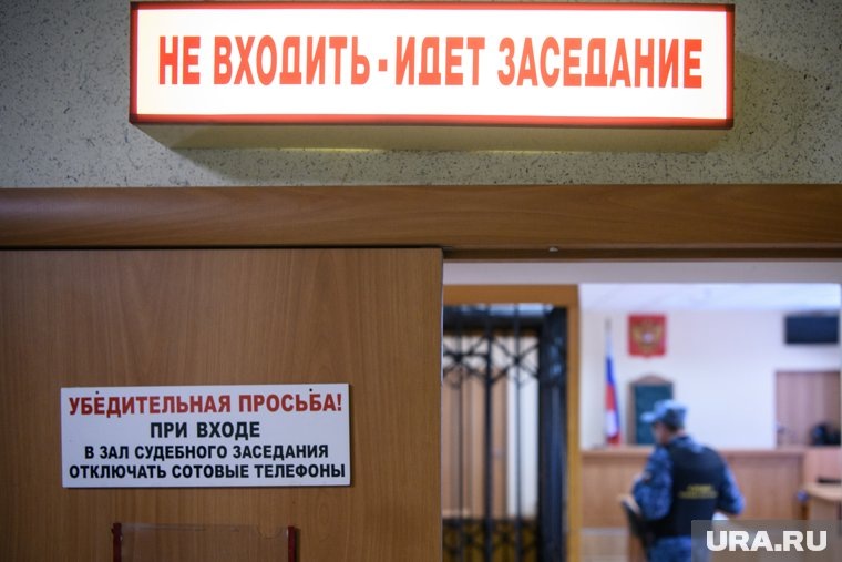    Также мужчине запрещено в течение двух лет заниматься управлением водным транспортом