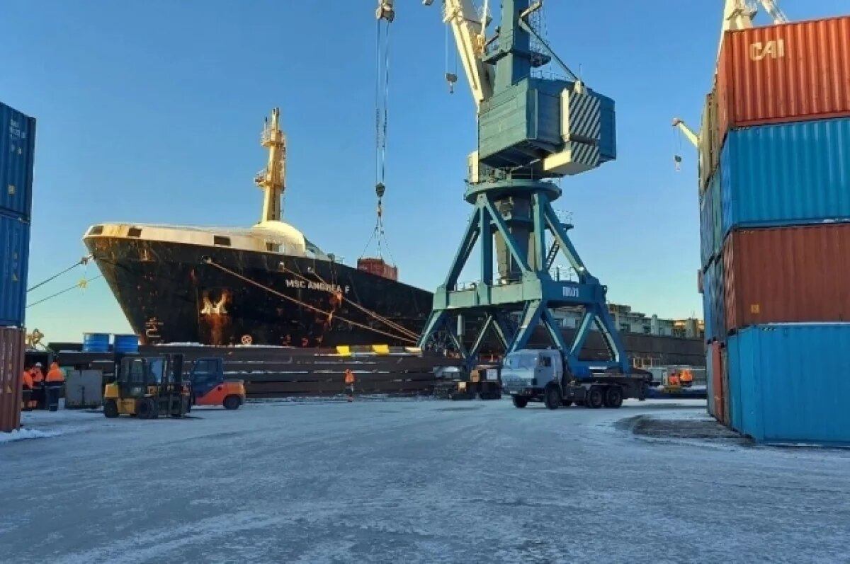    Более 7,4 тысяч тонн рыбопродукции отправлено с Камчатки с начала года