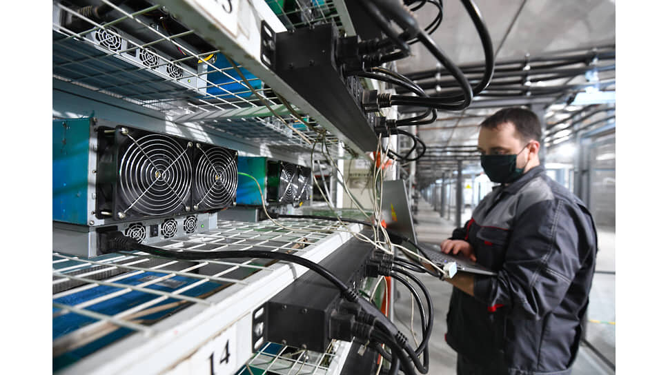 Фото: Александр Казаков / Коммерсантъ