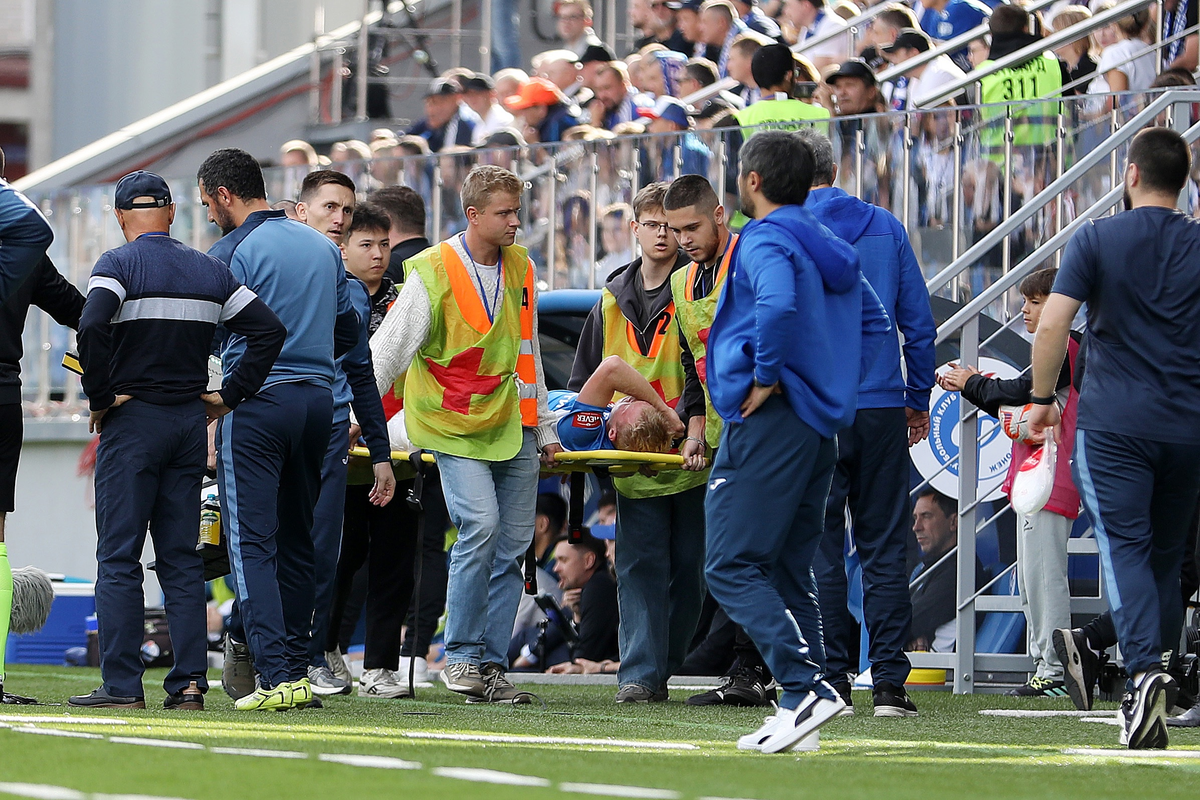     Травма Александра Сандрачука. Фото: «Динамо» Мх