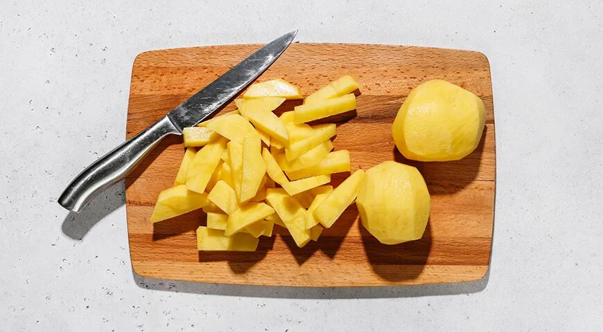   Рыбный суп из консервированной скумбрии (gastronom.ru)