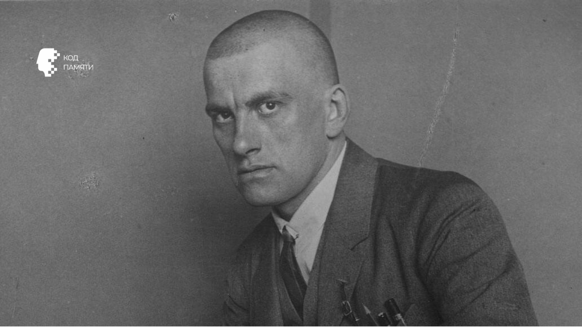 Агитационная поэзия Маяковского: эффективность пропагандистских стихов
