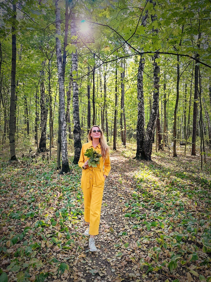 На фото: 
ведущая прогноза погоды на канале ТВЦ Алёна Дублюк
